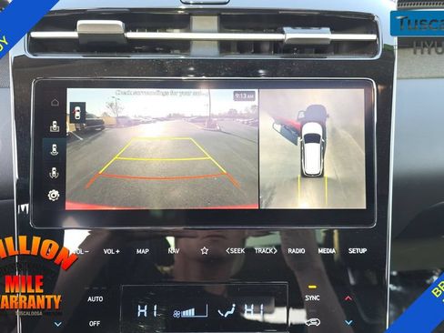 Used 2023 Hyundai Tucson Limited AWD/4WD image 20
