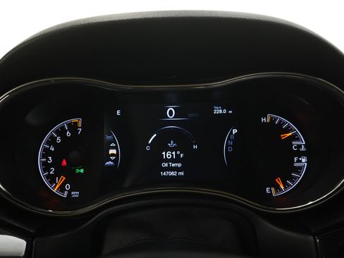 Used 2016 Jeep Grand Cherokee Limited 75th Anniversary AWD/4WD image 28