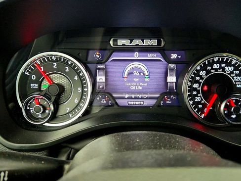 Used 2023 RAM 1500 Big Horn image 13