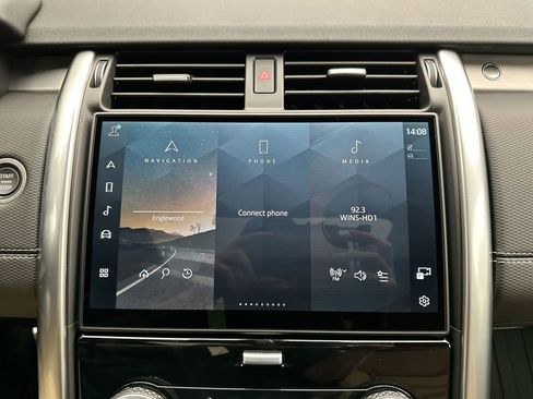 New 2026 Land Rover Discovery Limited Edition AWD/4WD image 22