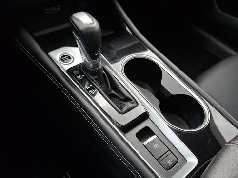 Certified 2022 Nissan Altima 2.5 SL FWD image 18