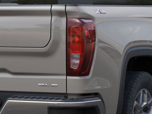 New 2026 GMC Sierra 1500 SLE AWD/4WD image 12