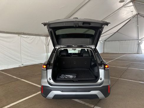 New 2026 Volkswagen Tiguan SE AWD/4WD image 12