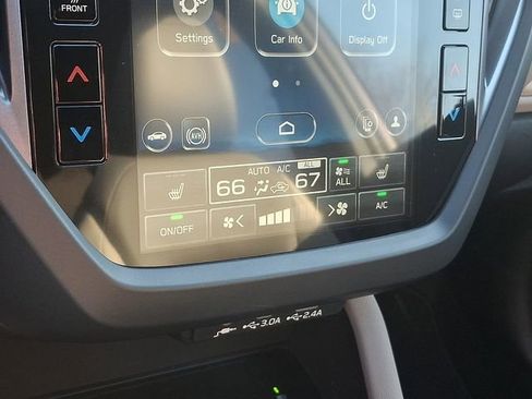 Used 2025 Subaru Forester Limited w/ Popular Package image 16