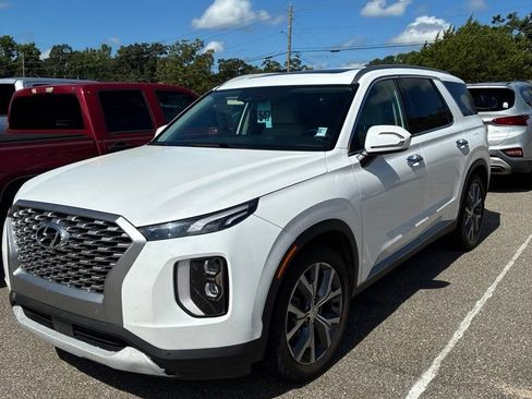 Used 2021 Hyundai Palisade SEL w/ Premium Package FWD image 1