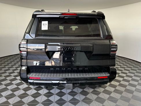Used 2025 Toyota 4Runner TRD Sport Premium image 6