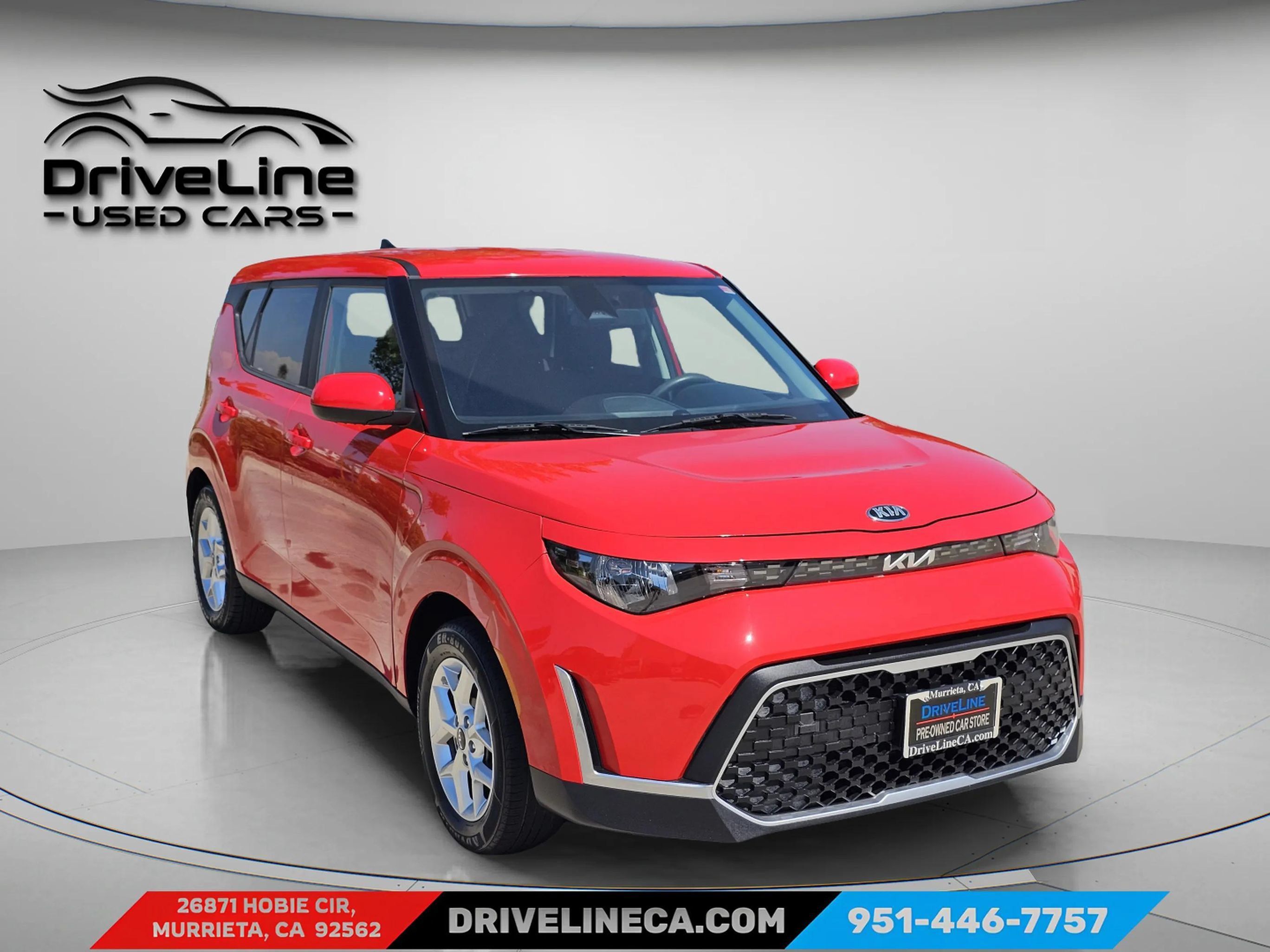 Used 2023 Kia Soul LX w/ Option Group 015 FWD image 11