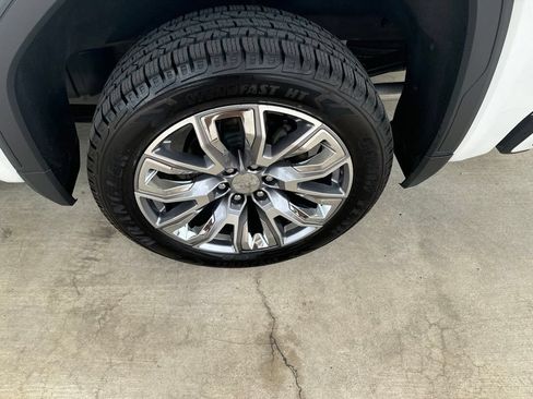 Used 2024 GMC Sierra 1500 Denali w/ Denali Reserve Package AWD/4WD image 28