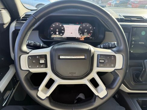 Used 2023 Land Rover Defender 130 First Edition image 18