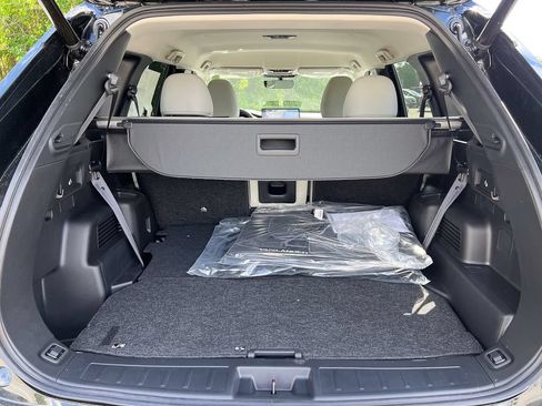 New 2026 Mitsubishi Outlander SE AWD/4WD image 4