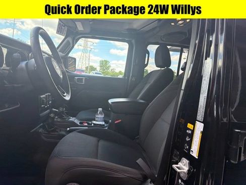 Used 2023 Jeep Gladiator Sport AWD/4WD image 8