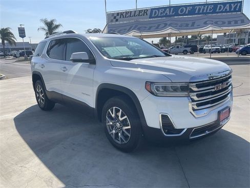 Used 2023 GMC Acadia SLT image 2