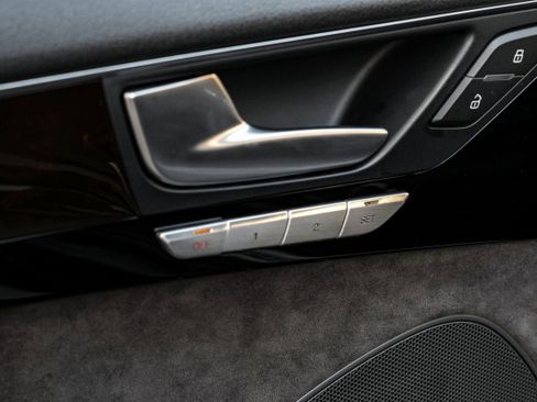 Used 2017 Audi A8 L 4.0T w/ Driver Assistance Package image 49