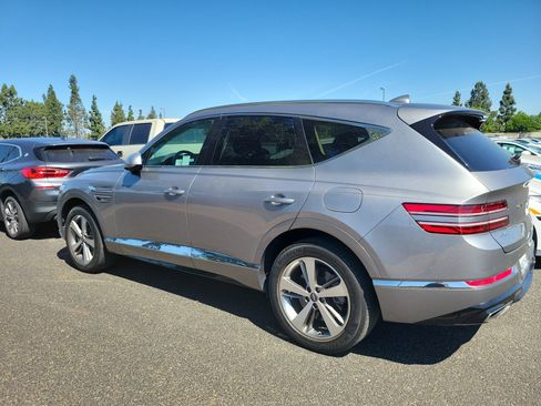 Used 2024 Genesis GV80 3.5T AWD/4WD image 3