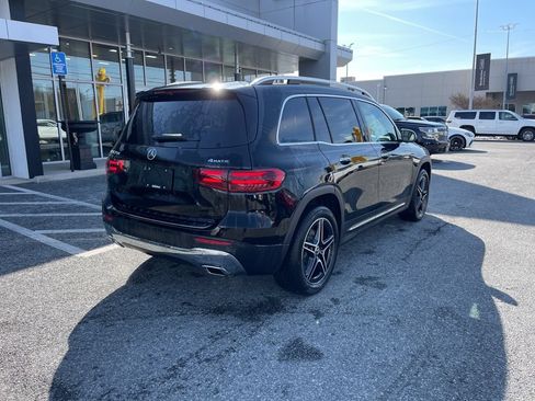 Used 2026 Mercedes-Benz GLB 250 4MATIC image 5