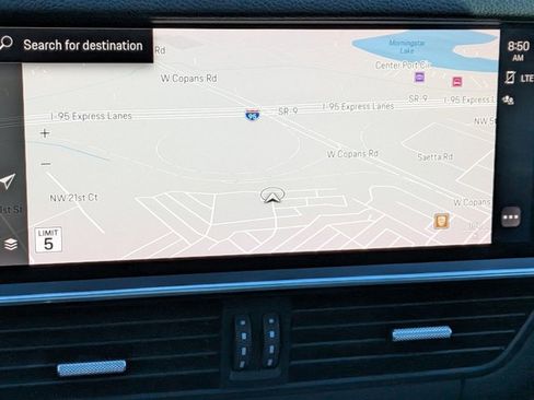 Used 2023 Porsche Cayenne Platinum Edition image 12