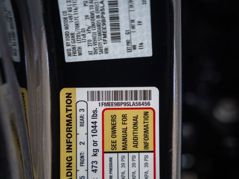 Used 2025 Ford Bronco Badlands image 45