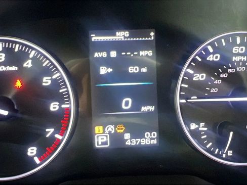 Used 2020 Subaru Outback Premium image 12