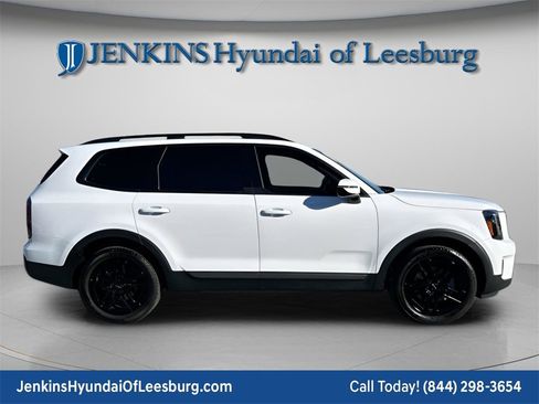 Used 2023 Kia Telluride SX X-Line image 3
