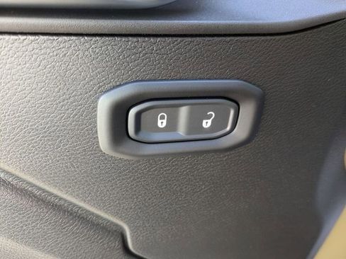 New 2025 Jeep Wrangler Unlimited Sport AWD/4WD image 18