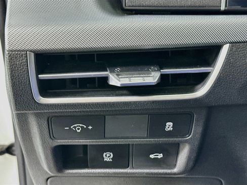 Used 2025 Hyundai Sonata SEL FWD image 16