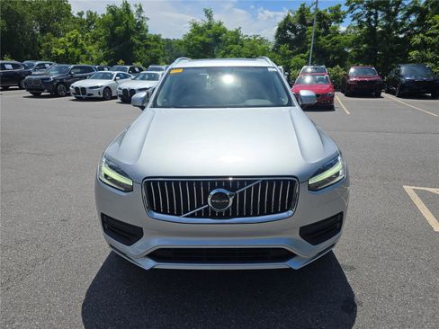 Used 2020 Volvo XC90 T5 Momentum AWD/4WD image 8