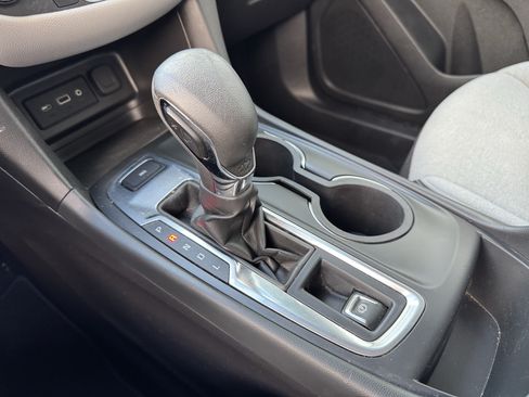 Certified 2022 Chevrolet Equinox LT AWD/4WD image 30