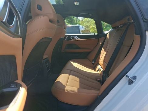 Used 2023 BMW i4 eDrive40 w/ Premium Package RWD image 10