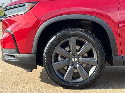 Used 2024 Honda Pilot Sport image 6