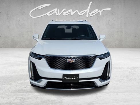 Certified 2022 Cadillac XT6 Premium Luxury image 18