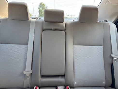 Used 2016 Toyota Corolla LE w/ Body Protection Package #1 FWD image 17