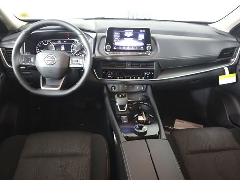 New 2026 Nissan Rogue SV AWD/4WD image 22