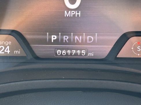 Used 2024 RAM 1500 Laramie image 19