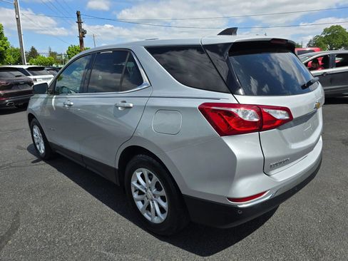 Used 2019 Chevrolet Equinox LT FWD image 3
