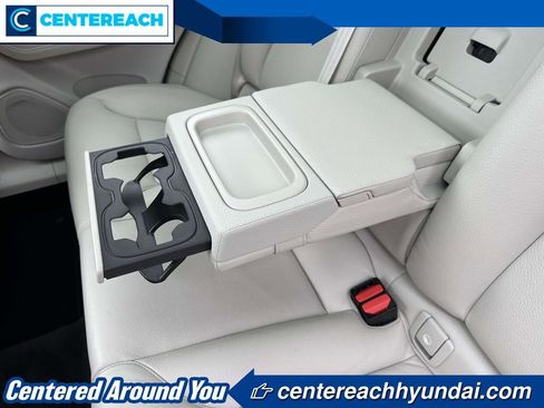 Used 2021 Volvo XC60 T5 Momentum AWD/4WD image 10
