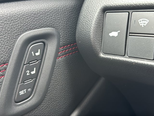 Certified 2026 Honda Pilot Black Edition image 14