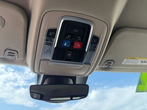 Used 2022 RAM 1500 Laramie AWD/4WD image 36