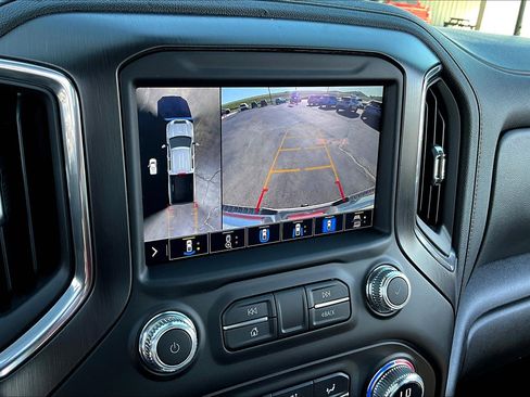 Used 2023 GMC Sierra 2500 AT4 w/ AT4 Premium Plus Package image 23