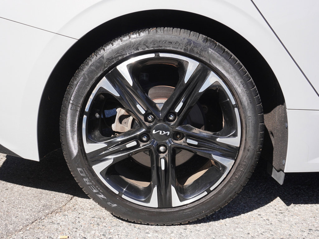 Used 2023 Kia K5 GT-Line AWD/4WD image 23