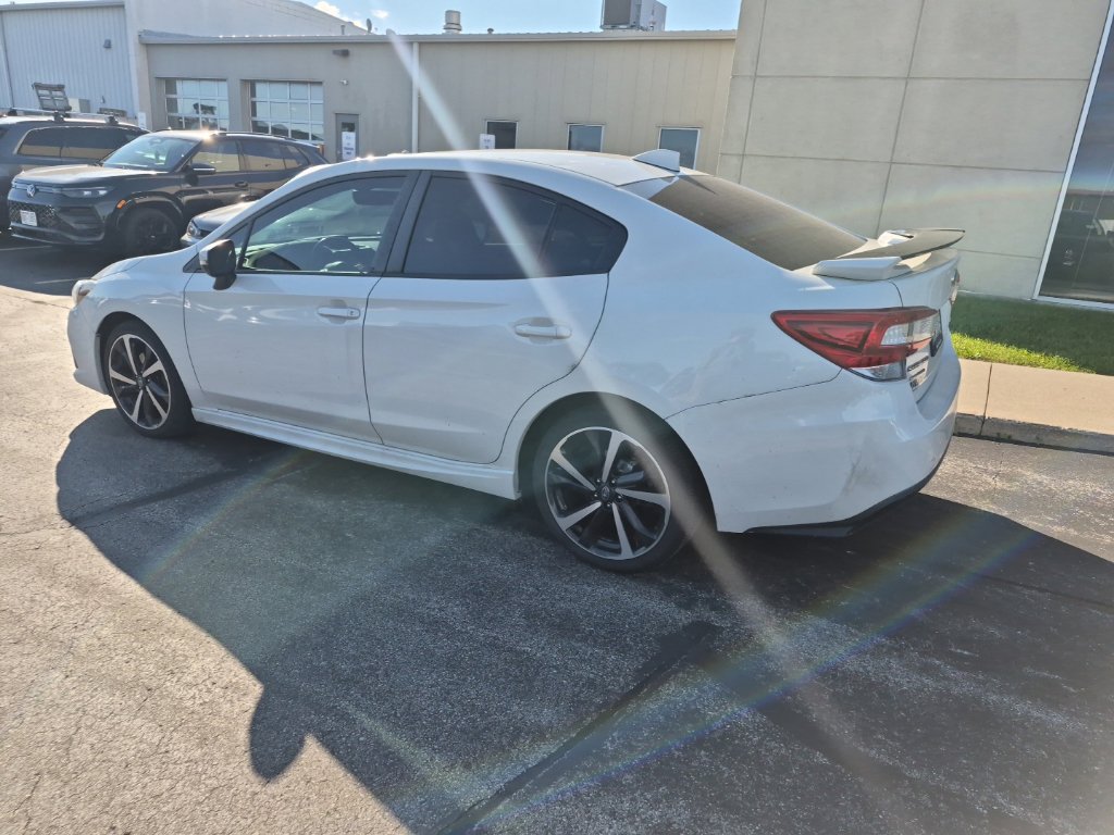Used 2022 Subaru Impreza 2.0i Sport AWD/4WD image 4