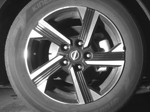 Used 2025 Nissan Sentra SV image 13