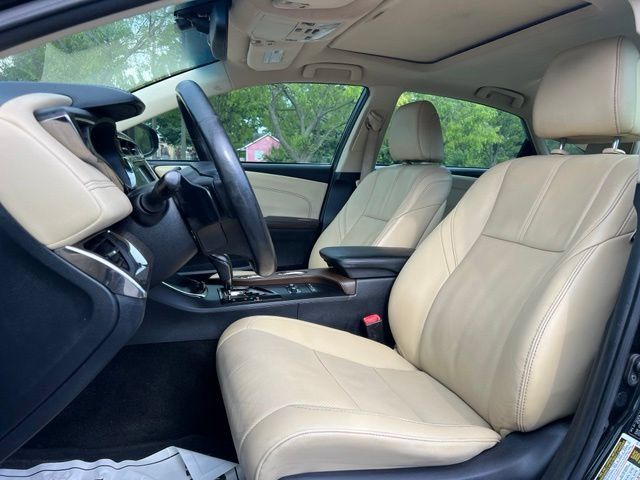 Used 2013 Toyota Avalon Limited FWD image 11