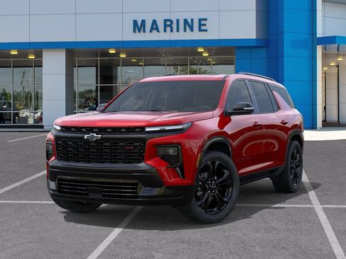 New 2027 Chevrolet Traverse RS w/ LPO, Floor Liner Package FWD image 6