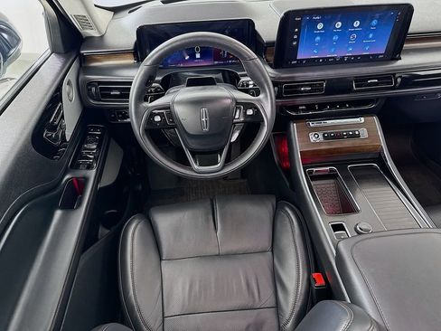 Used 2025 Lincoln Aviator Reserve w/ Equipment Group 201A AWD/4WD image 24