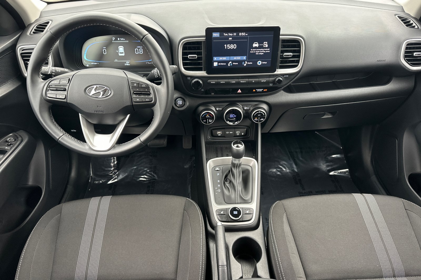 Certified 2026 Hyundai Venue SEL FWD image 16