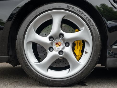 Used 2005 Porsche 911 Turbo AWD/4WD image 14