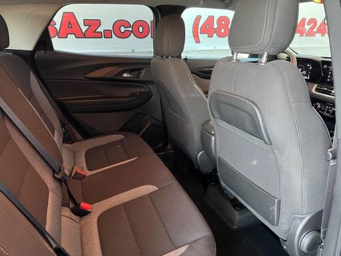 Used 2025 Chevrolet TrailBlazer LT image 8