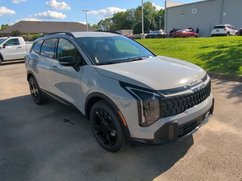 New 2026 Kia Sportage X-Line AWD/4WD image 2