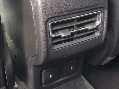 Used 2023 Lincoln Corsair AWD w/ Equipment Group 101A image 33