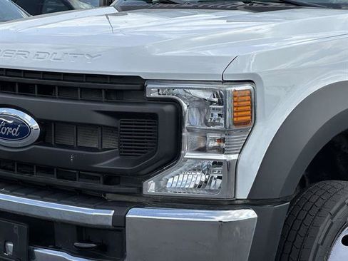 Used 2022 Ford F550 4x4 Regular Cab Super Duty image 7